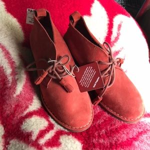 Brand new Hush Puppies